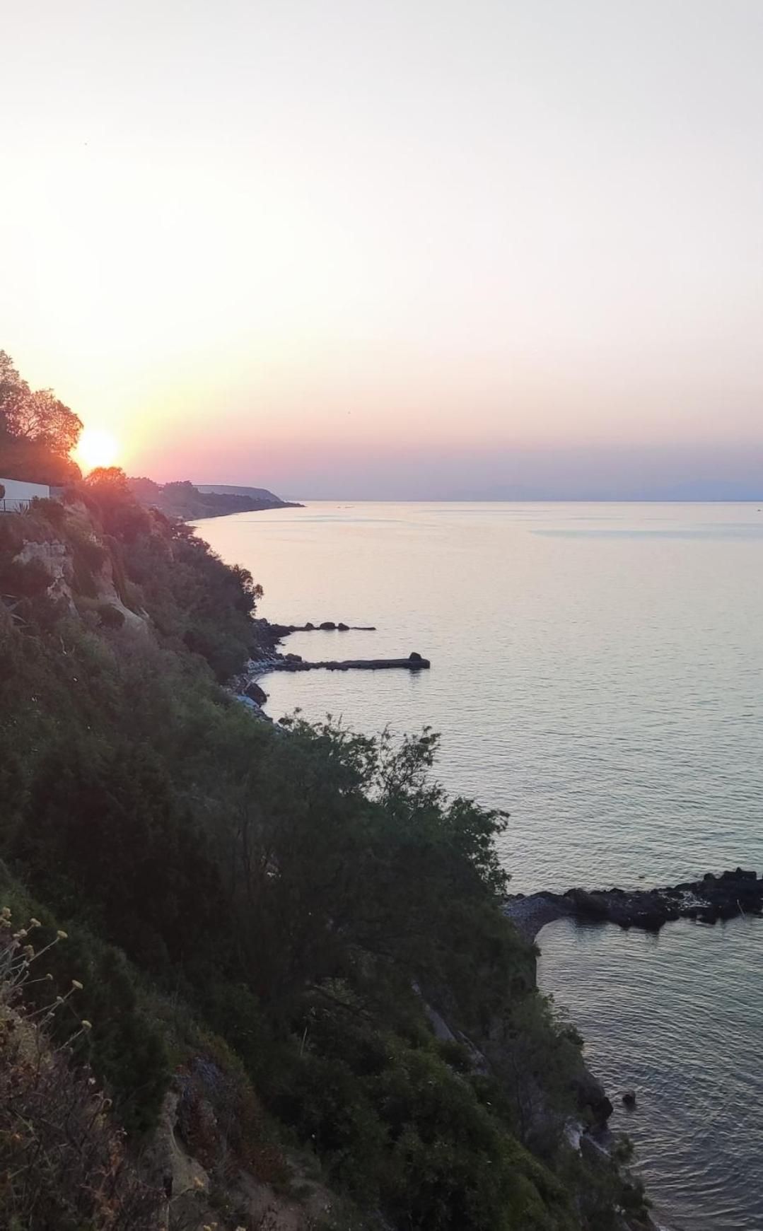 Koralli Sea View Hotel กาโตอาคายา ภายนอก รูปภาพ